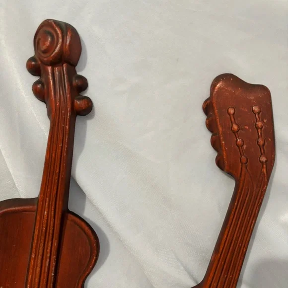 Vintage Violin Mandolin Wall Decor Brown Finish Mid Century Royal Cast Aluminum - Picture 4 of 9